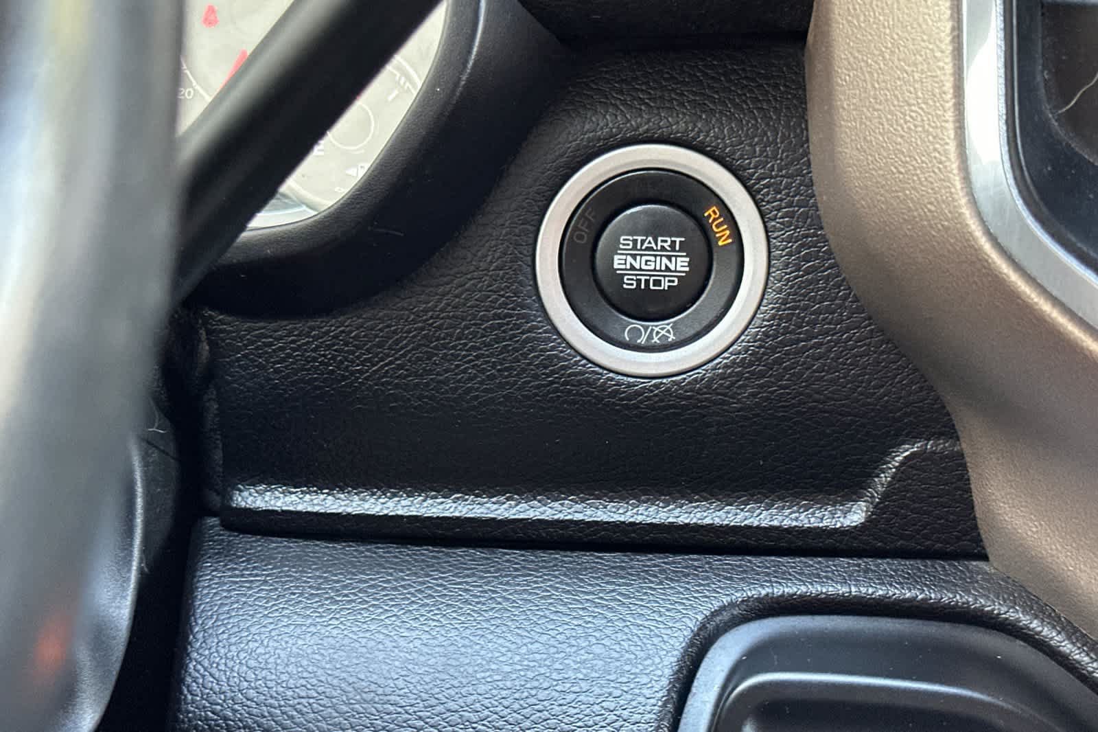 Used 2022 RAM 2500 Laramie AWD/4WD image 54