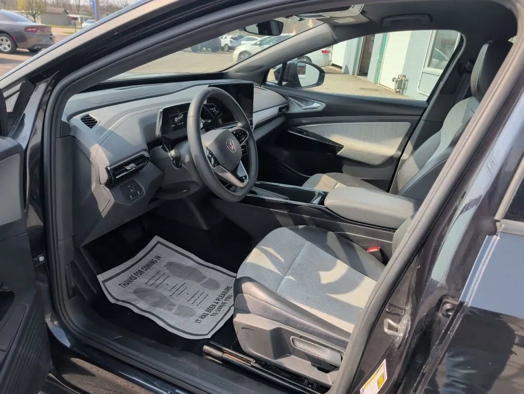 Used 2024 Volkswagen ID.4 2WD image 21
