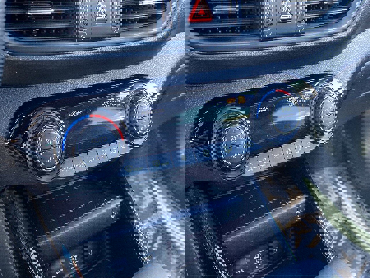 Certified 2024 Kia Forte GT-Line w/ GT-Line Premium Package image 27