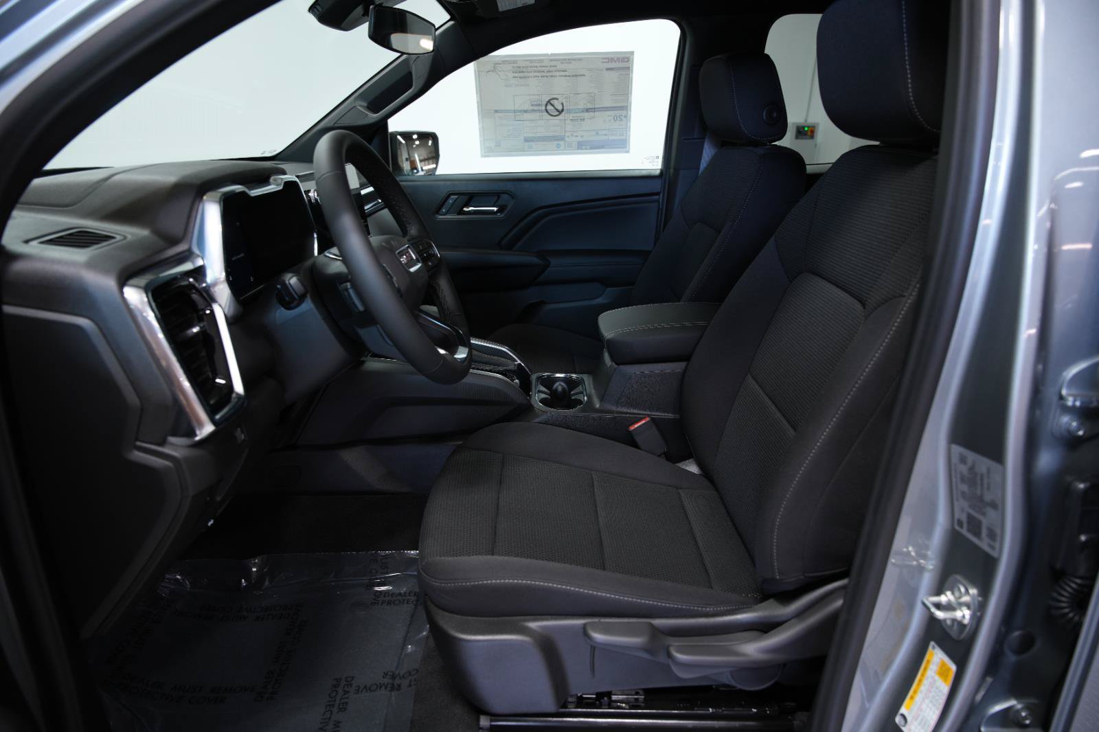 New 2026 GMC Canyon Elevation RWD image 32