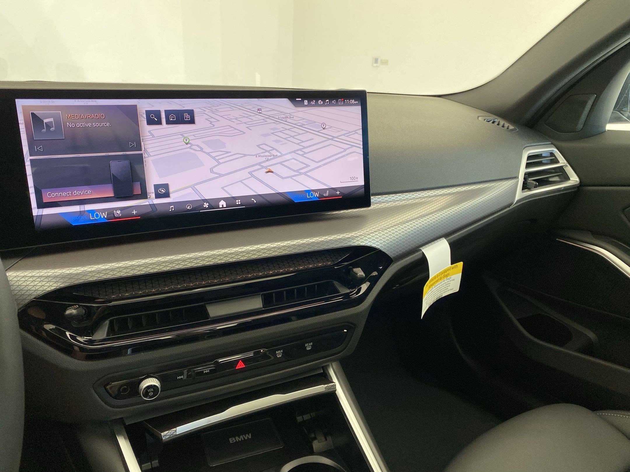 Used 2025 BMW 330i xDrive Sedan w/ Premium Package image 23