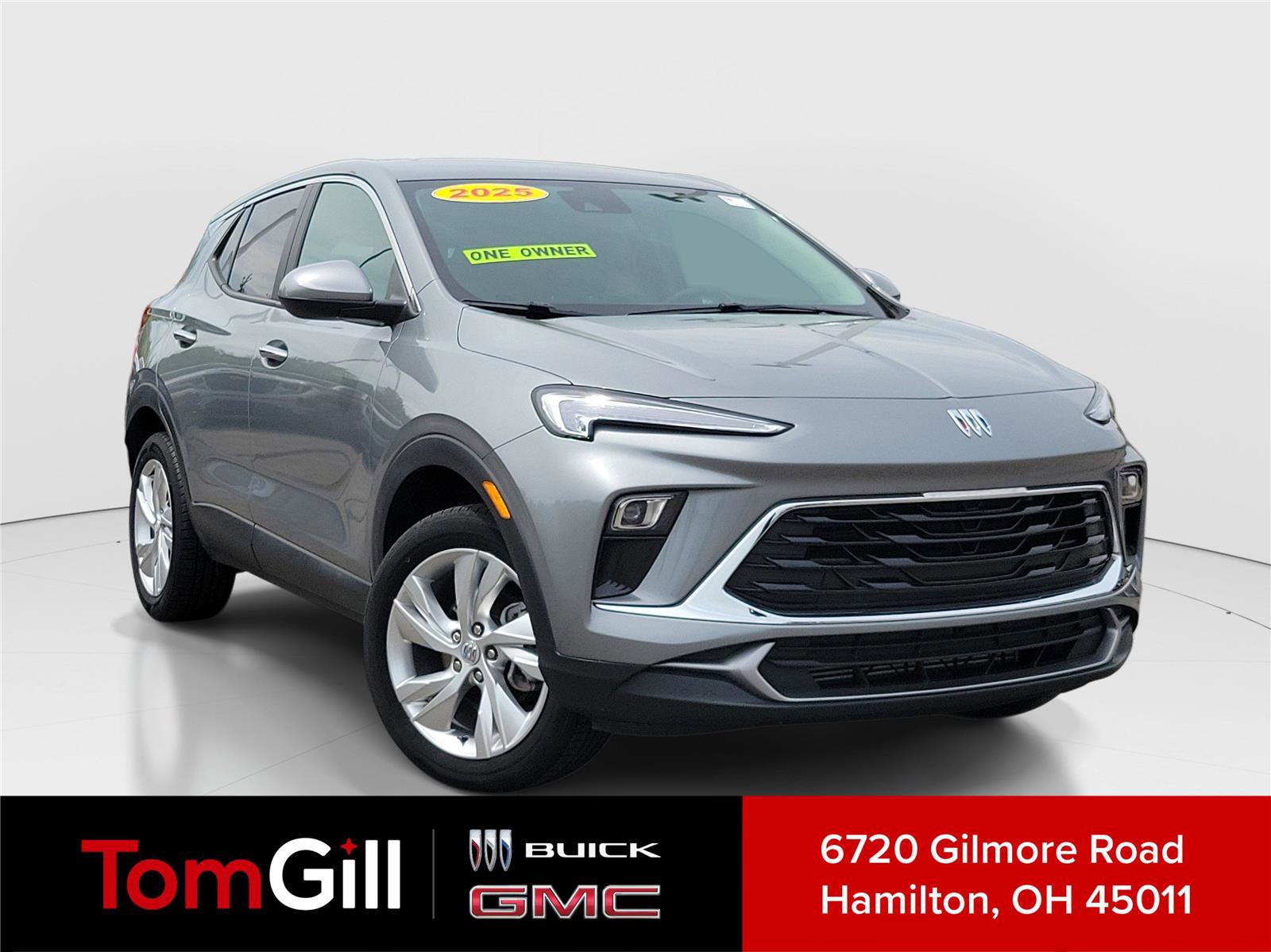 Used 2025 Buick Encore GX Preferred AWD/4WD image 1