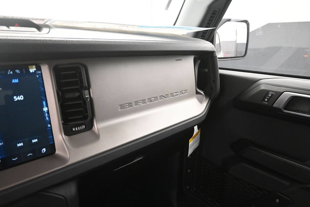 New 2026 Ford Bronco Outer Banks AWD/4WD image 7