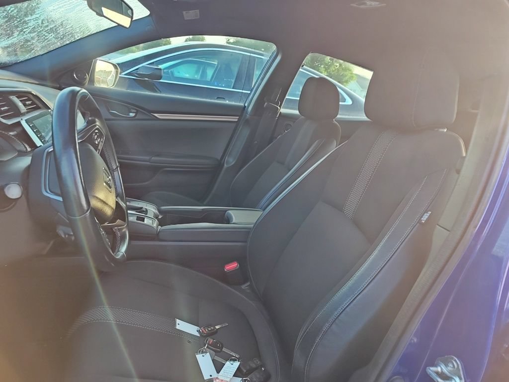 Used 2020 Honda Civic Sport image 6