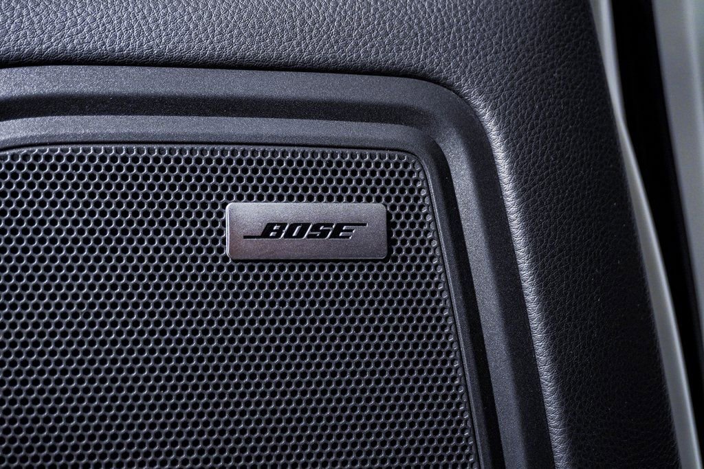 Certified 2025 Porsche Macan image 27