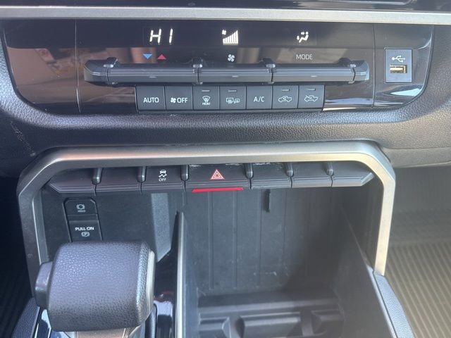 Used 2023 Toyota Tundra SR5 w/ SR5 Convenience Package RWD image 31