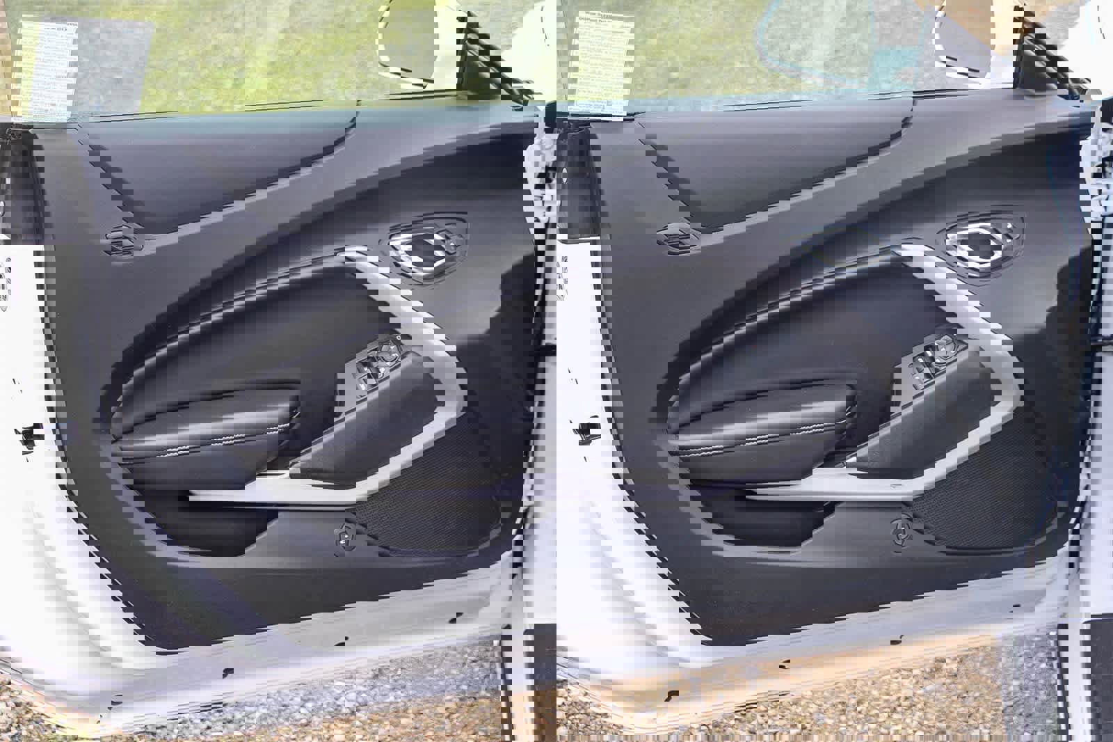 Used 2019 Chevrolet Camaro LT image 25