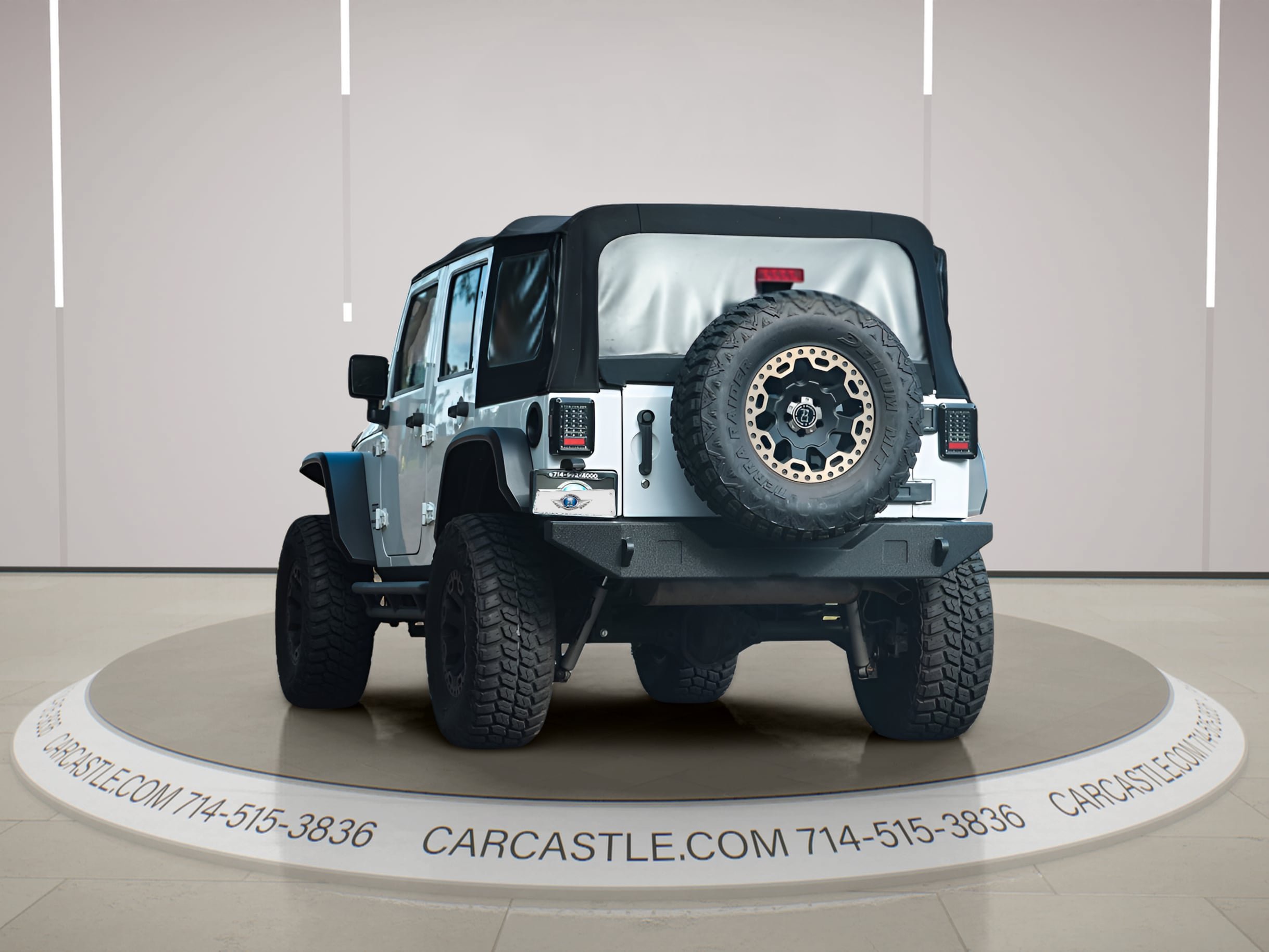 Used 2018 Jeep Wrangler Unlimited Sport S AWD/4WD image 3
