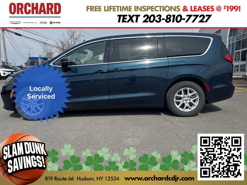 Used 2023 Chrysler Pacifica Touring-L image 5