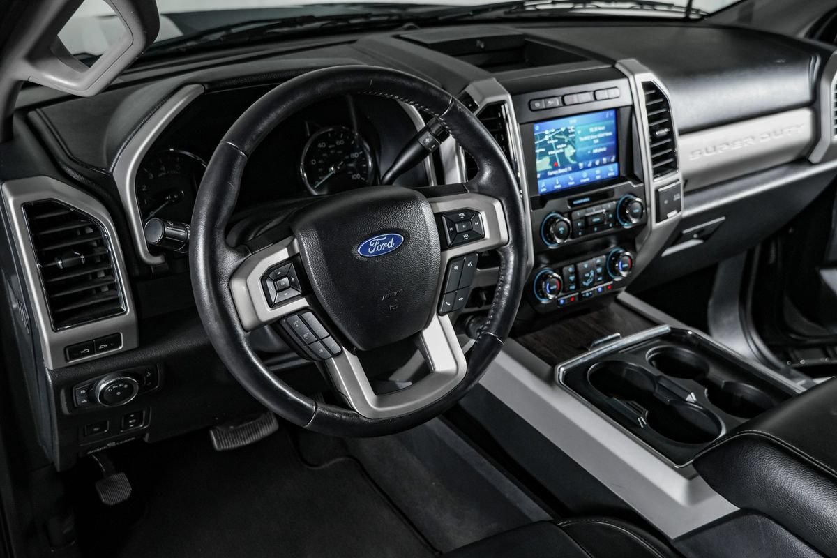 Used 2021 Ford F250 Lariat w/ Lariat Ultimate Package AWD/4WD image 15