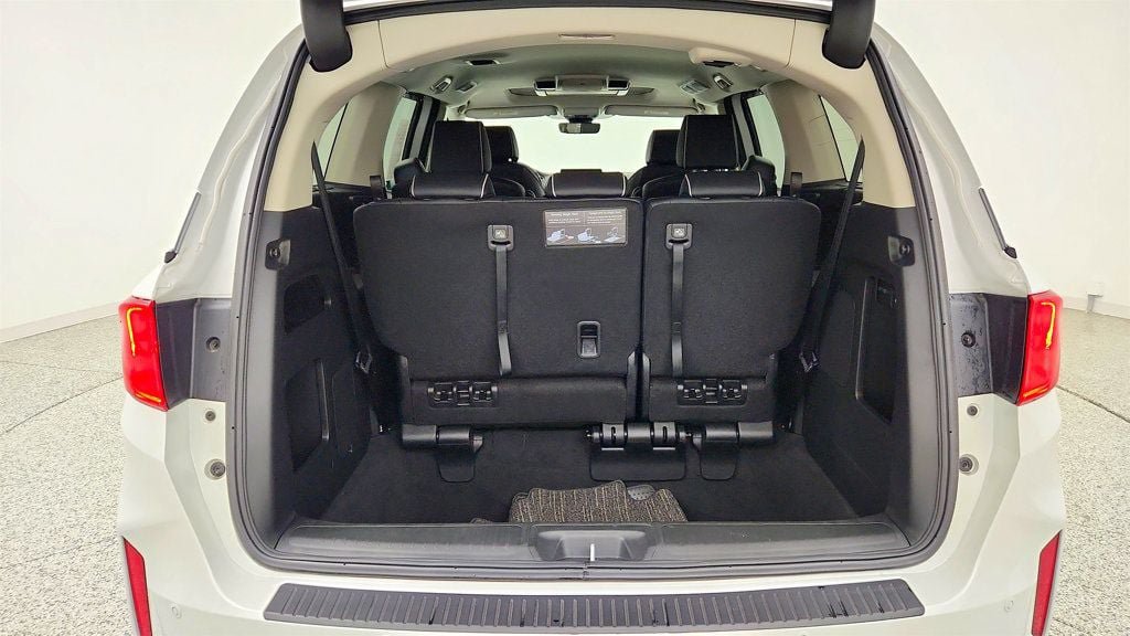 Used 2026 Honda Odyssey Elite image 25