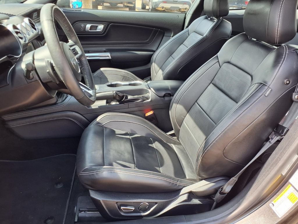 Used 2018 Ford Mustang Premium w/ Ecoboost Performance Package RWD image 26