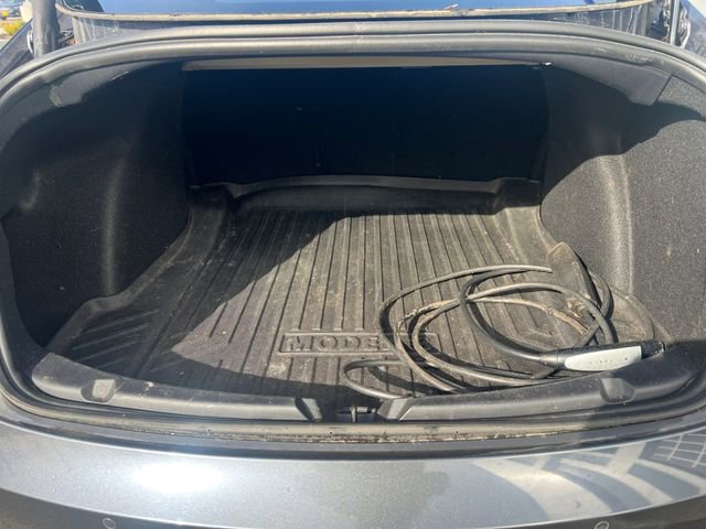 Used 2022 Tesla Model 3 Performance image 17