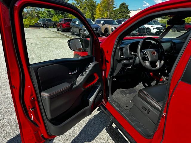 Used 2023 Nissan Frontier Pro-X w/ Pro-X Premium Package image 15