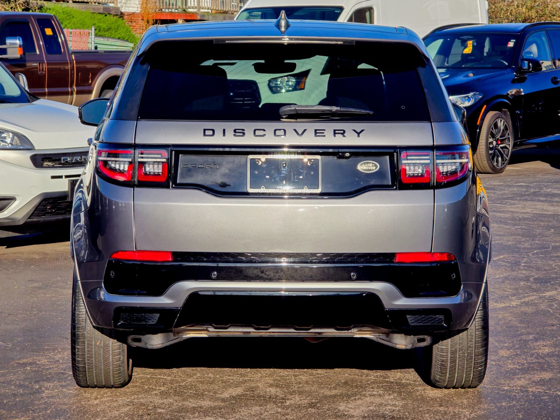Used 2023 Land Rover Discovery Sport S R-Dynamic image 18