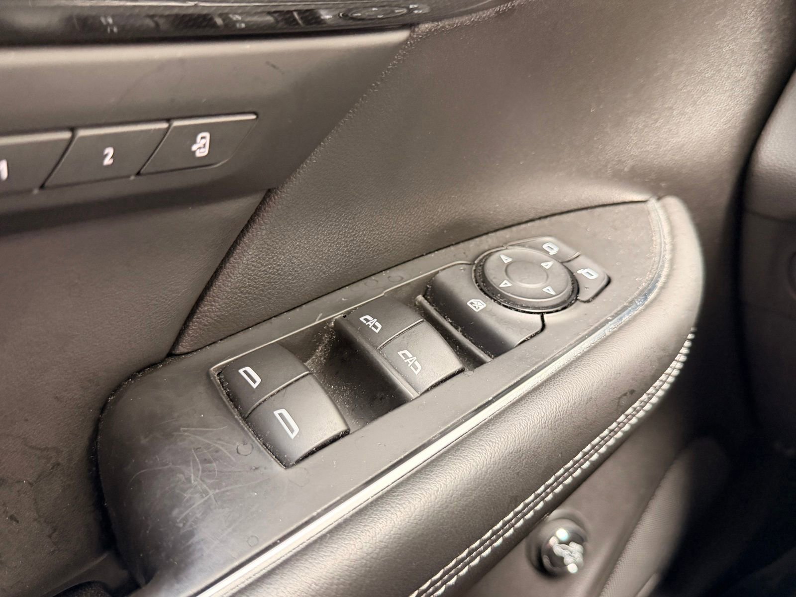 Used 2021 Buick Envision Essence w/ Sport Touring Package AWD/4WD image 20