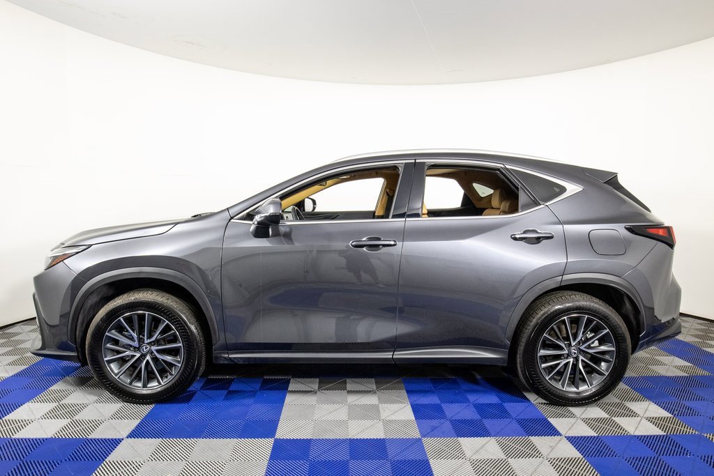 Used 2025 Lexus NX 250 FWD w/ Premium Package image 7