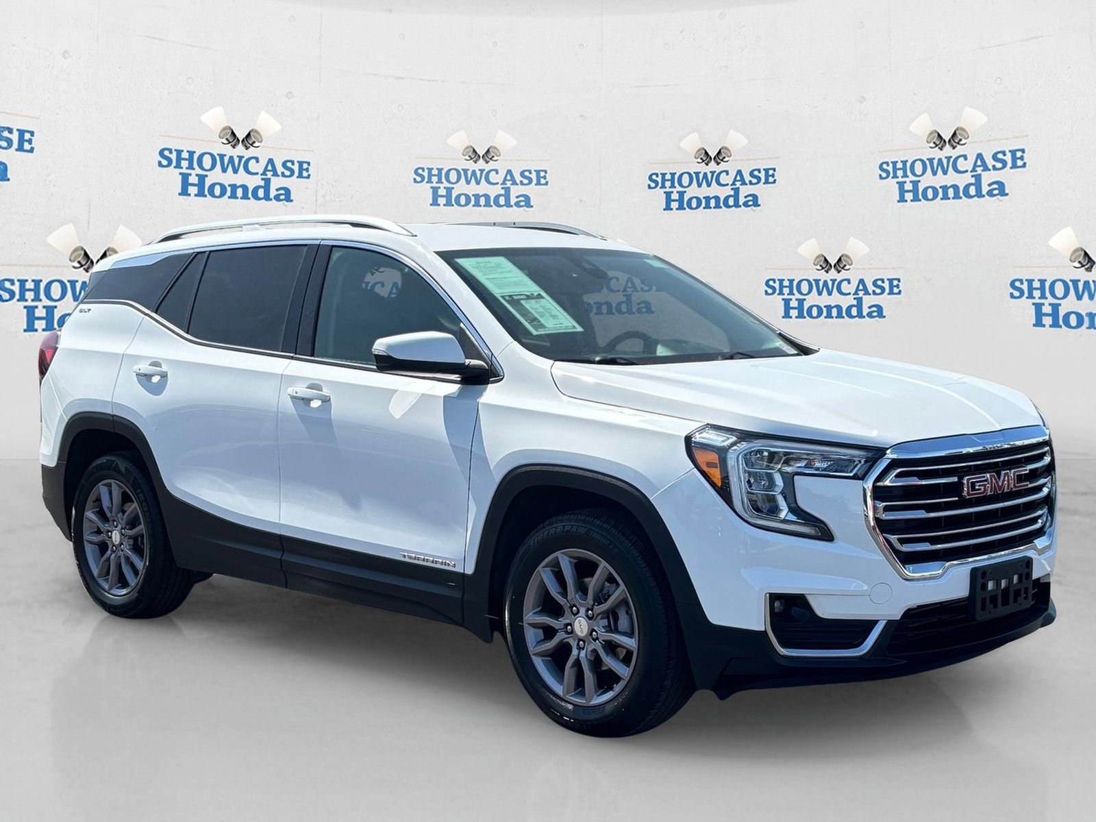 Used 2023 GMC Terrain SLT image 10