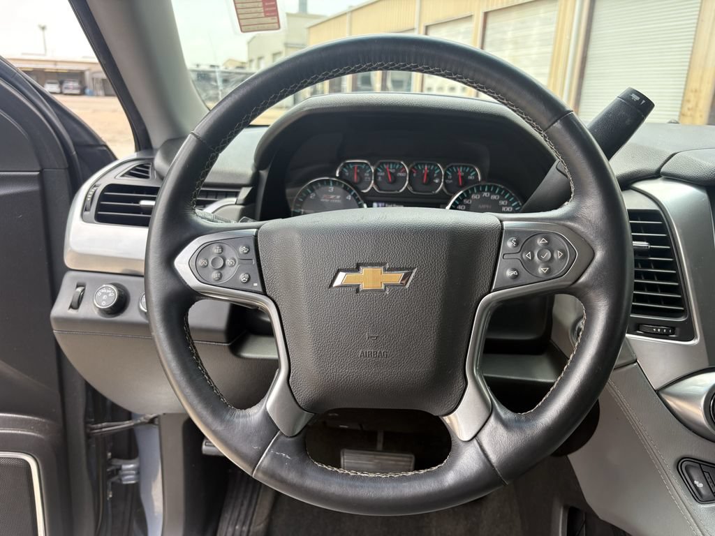 Used 2015 Chevrolet Suburban LT AWD/4WD image 15