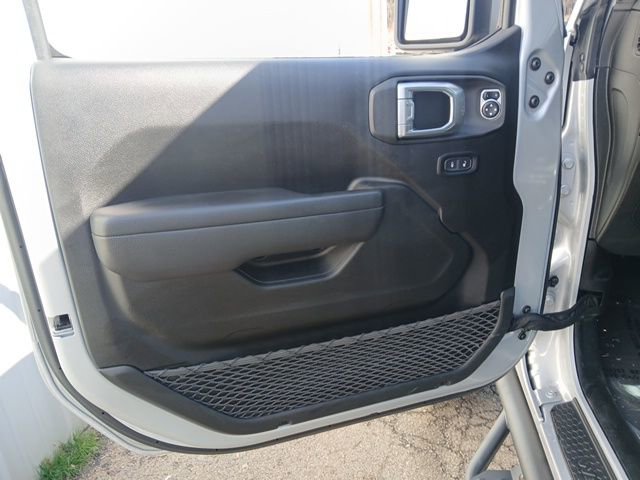 Used 2024 Jeep Wrangler Sport S image 53