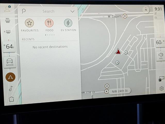 Certified 2025 Land Rover Range Rover SE image 14