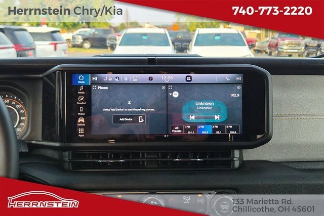 Used 2024 Jeep Wrangler Sport S image 10