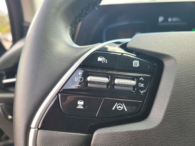 Used 2024 Kia Niro EX Touring FWD image 27