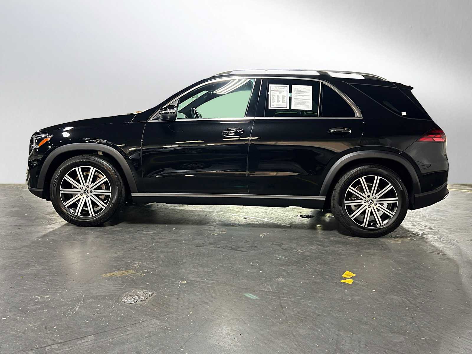 Certified 2026 Mercedes-Benz GLE 350 4MATIC image 6