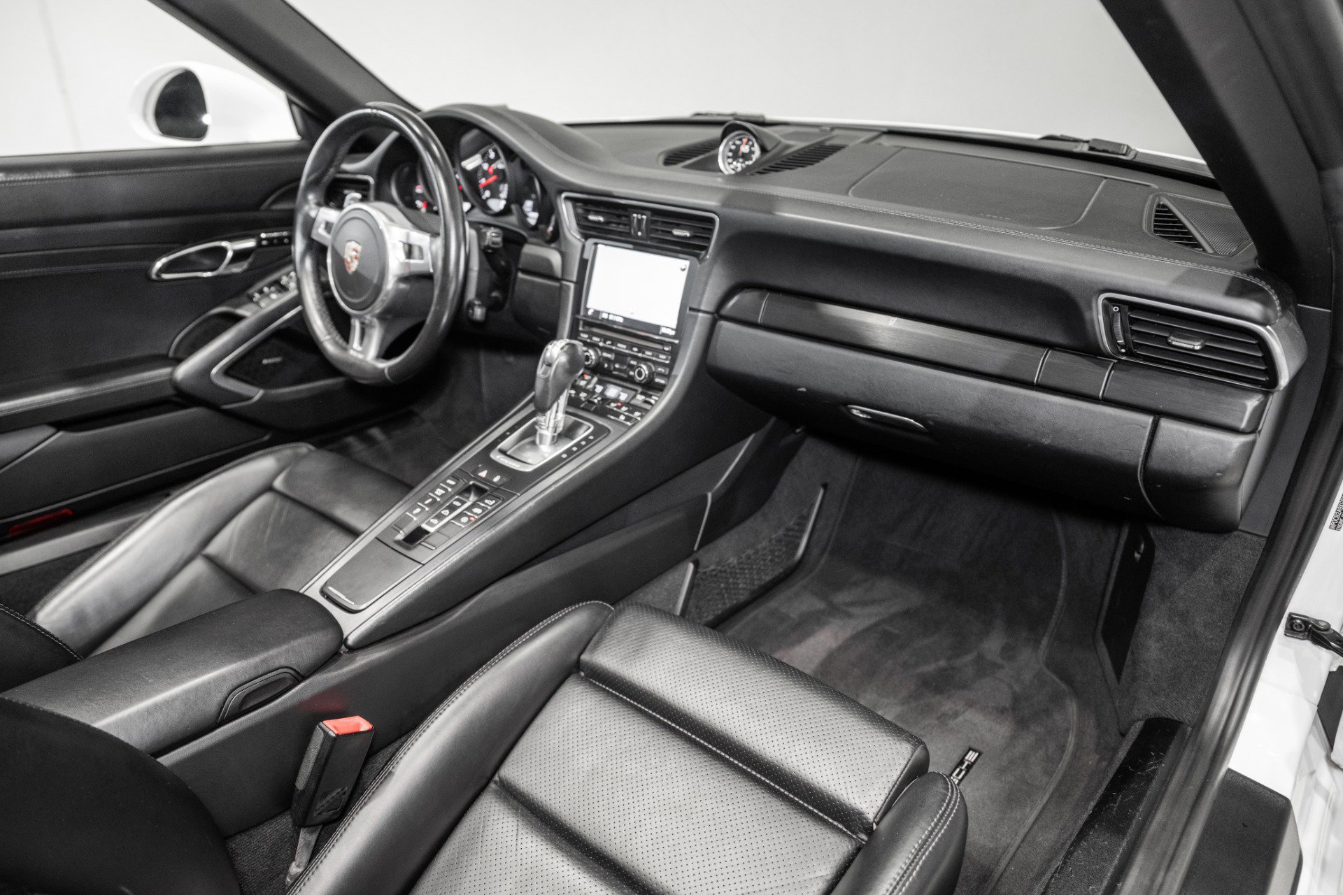 Used 2016 Porsche 911 Carrera GTS image 21