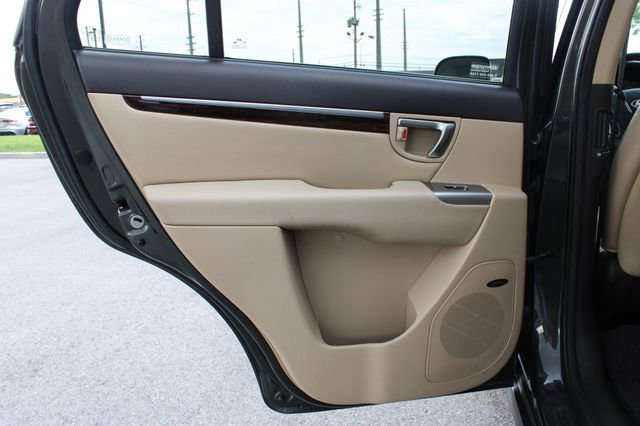 Used 2012 Hyundai Santa Fe Limited FWD image 26
