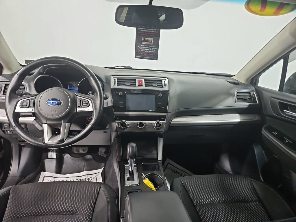 Used 2017 Subaru Outback 2.5i Premium AWD/4WD image 13