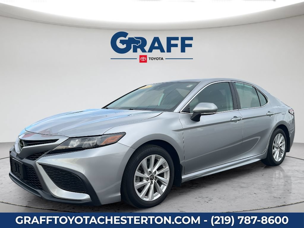 Used 2024 Toyota Camry SE FWD image 12