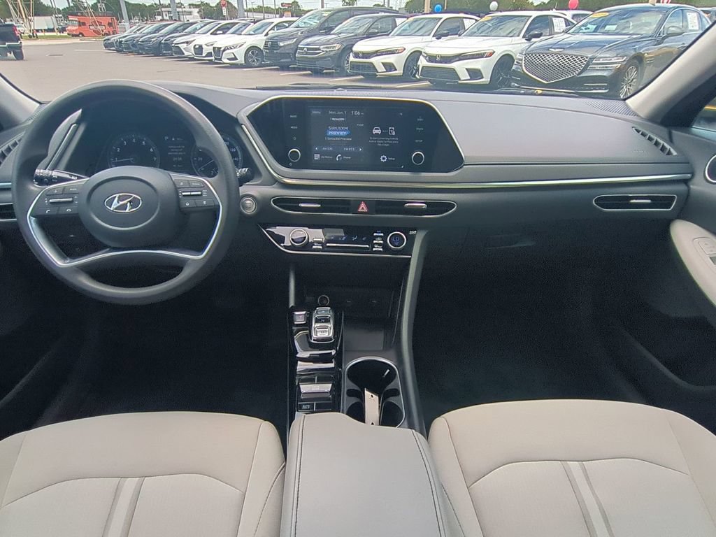 Used 2021 Hyundai Sonata SEL w/ Preferred Accessory Package FWD image 15