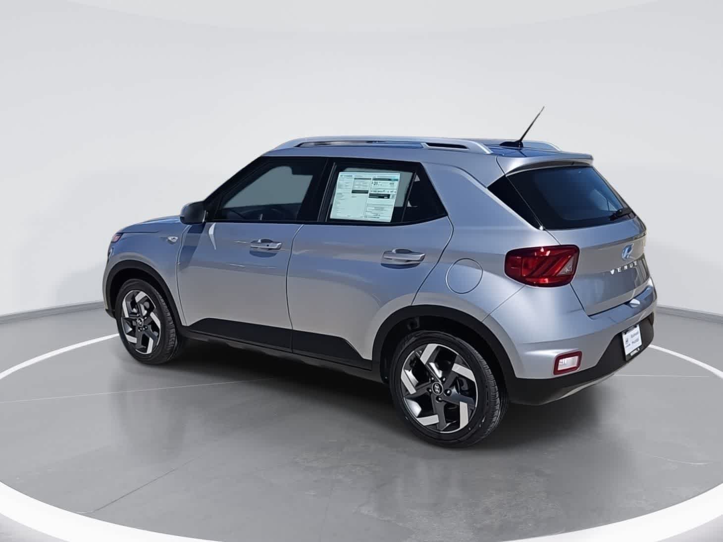 New 2026 Hyundai Venue SEL FWD image 6