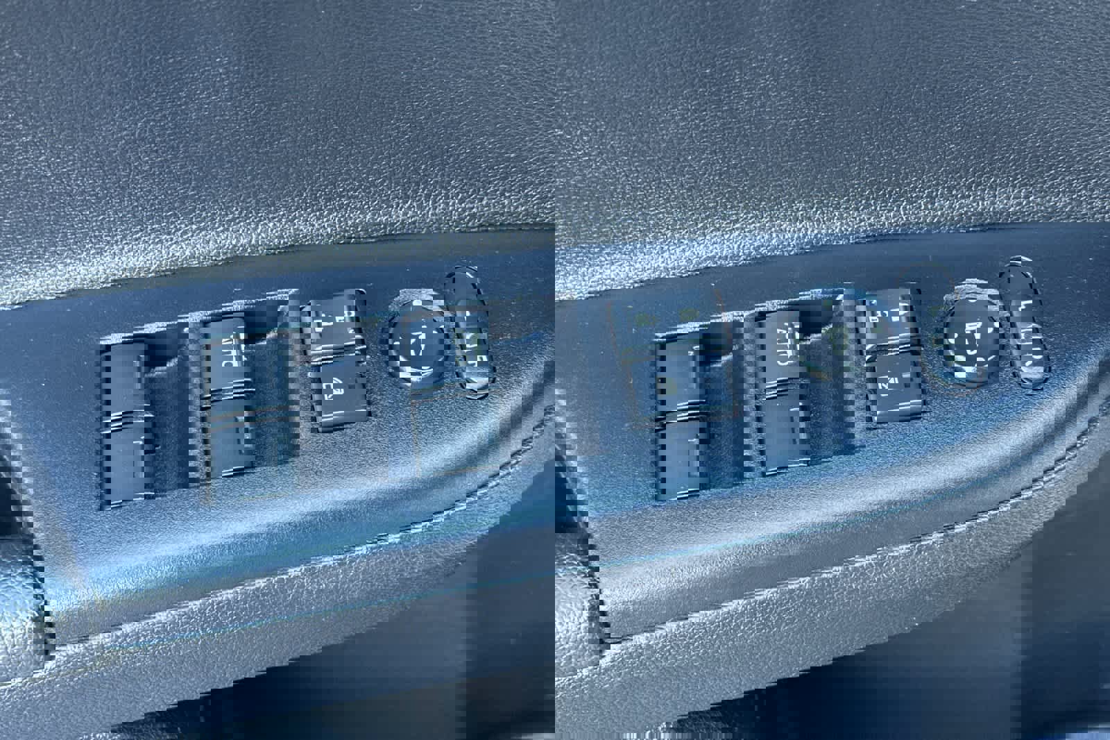 Used 2015 Honda Accord Sport image 13