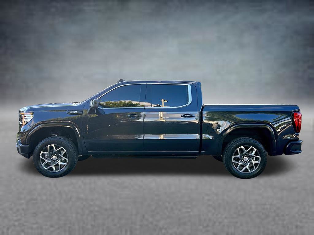 Used 2026 GMC Sierra 1500 SLT AWD/4WD image 8