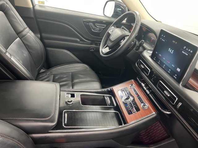Used 2021 Lincoln Aviator Reserve w/ Equipment Group 201A image 24
