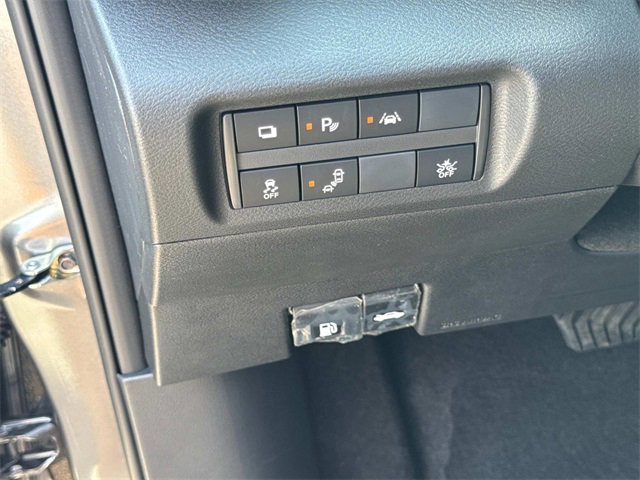 New 2025 Nissan Kicks Play S image 22