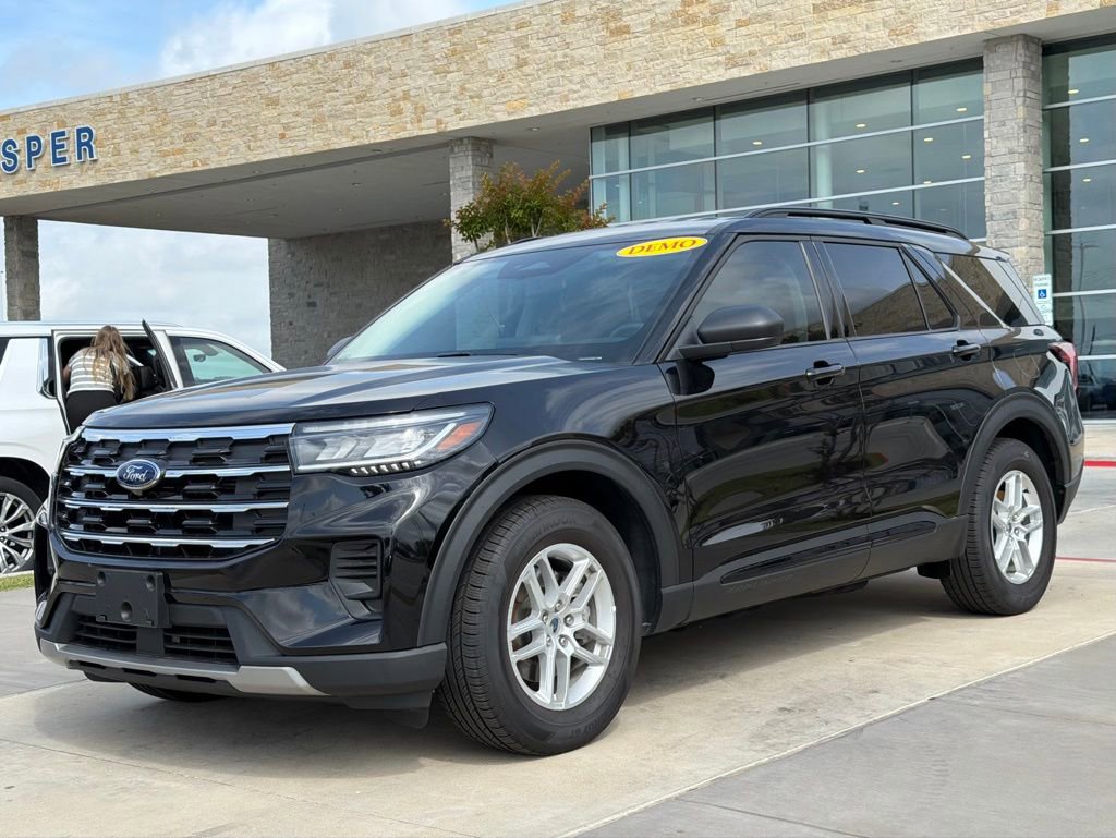 New 2026 Ford Explorer Active RWD image 46