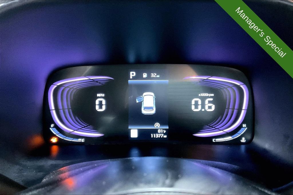 Used 2025 Kia Soul LX w/ LX Technology Package FWD image 26