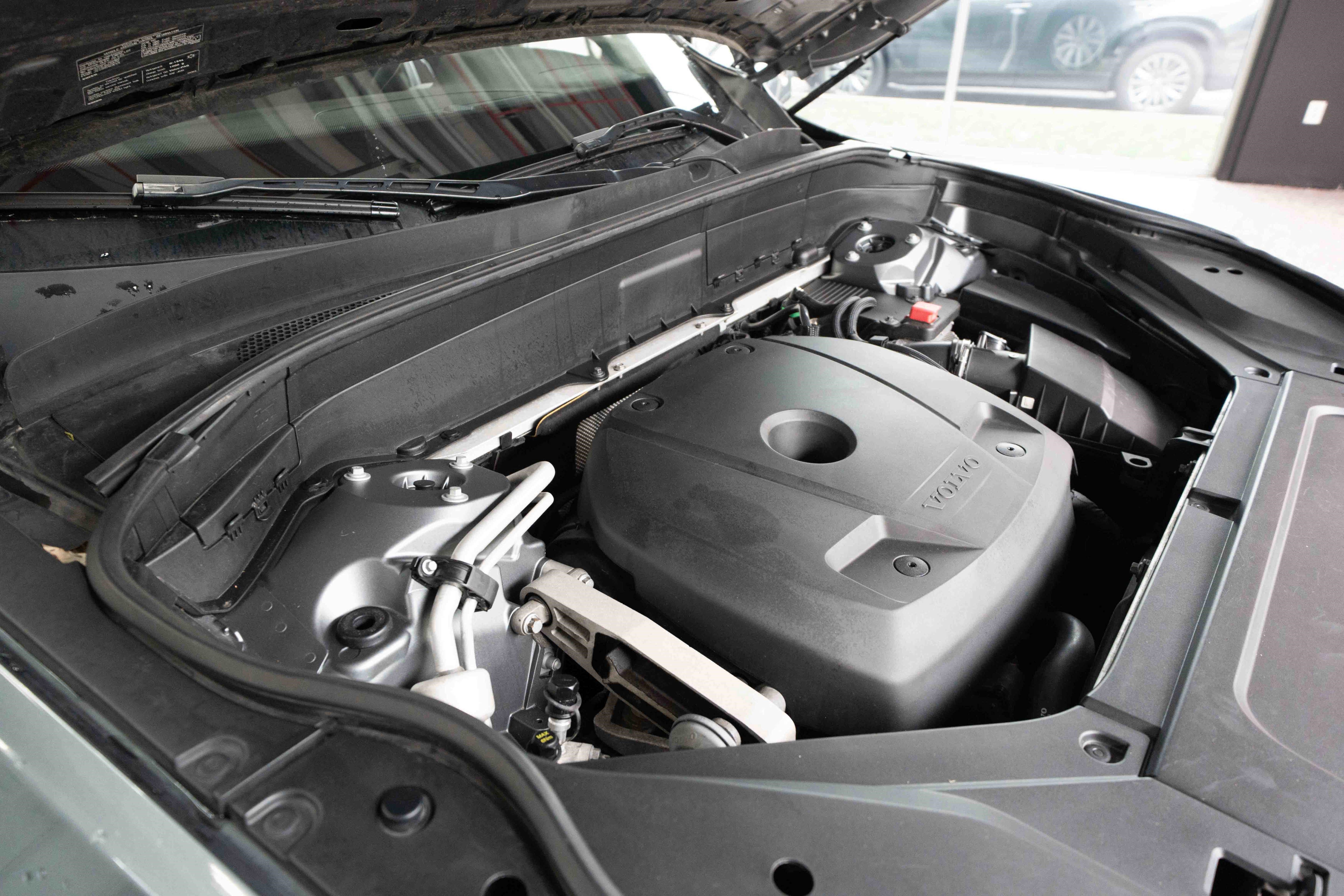 Used 2018 Volvo XC90 T5 Momentum w/ Convenience Package image 33