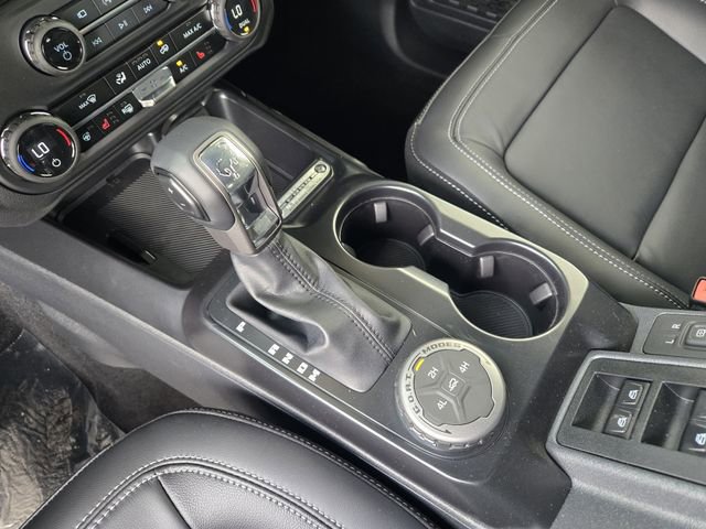 New 2025 Ford Bronco Outer Banks image 16