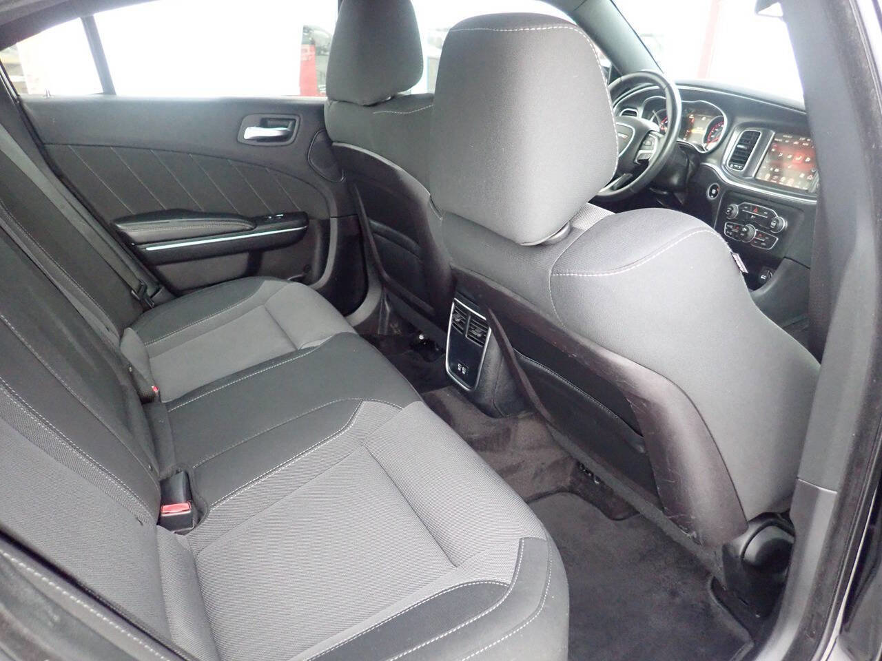 Used 2016 Dodge Charger SXT w/ Rallye Group image 40
