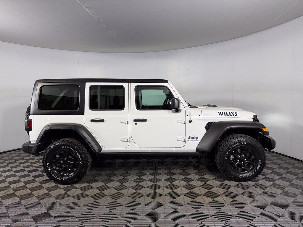 Used 2023 Jeep Wrangler Unlimited w/ 8.4" Radio Group AWD/4WD image 10