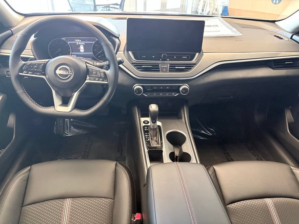 New 2026 Nissan Altima 2.5 SR FWD image 7