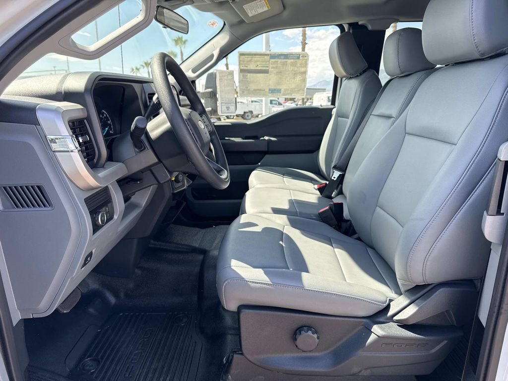 New 2025 Ford F350 XL w/ XL Chrome Package image 13