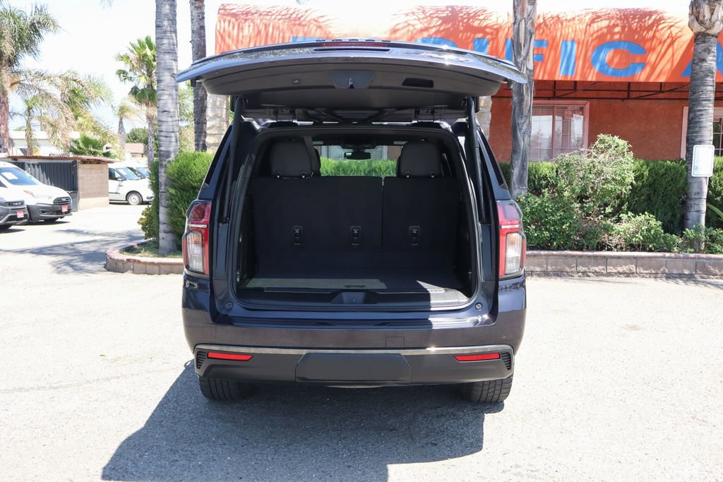 Used 2022 Chevrolet Tahoe RST w/ Luxury Package AWD/4WD image 8