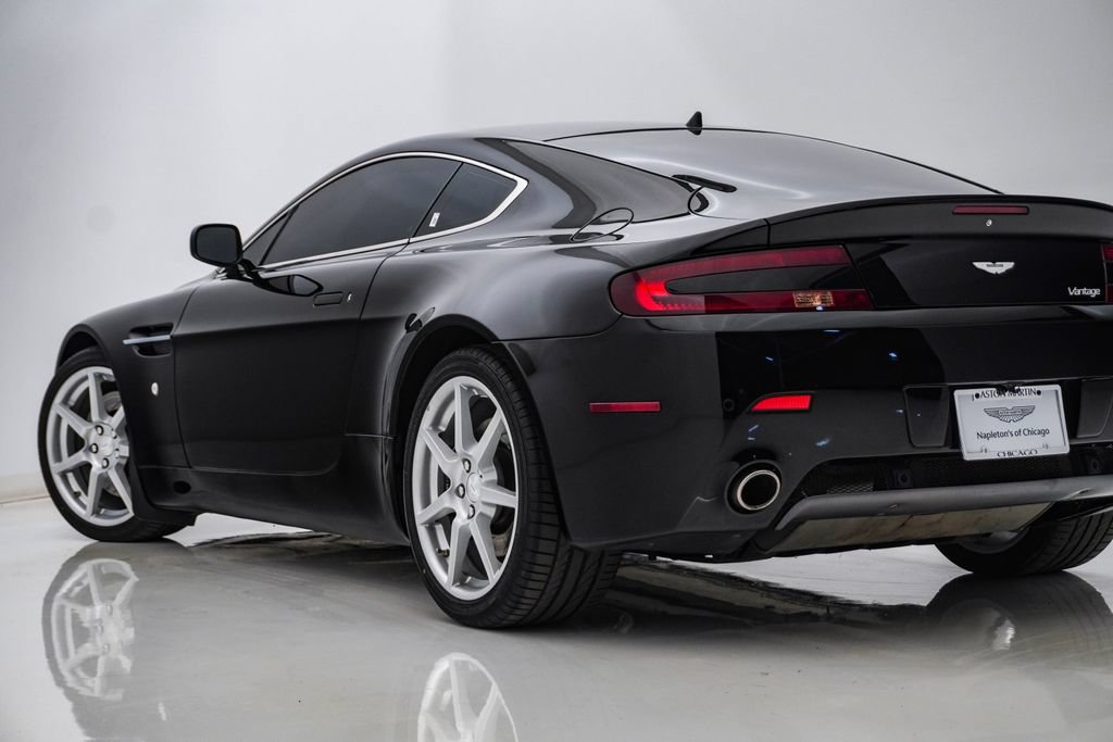 Used 2007 Aston Martin V8 Vantage Coupe RWD image 9