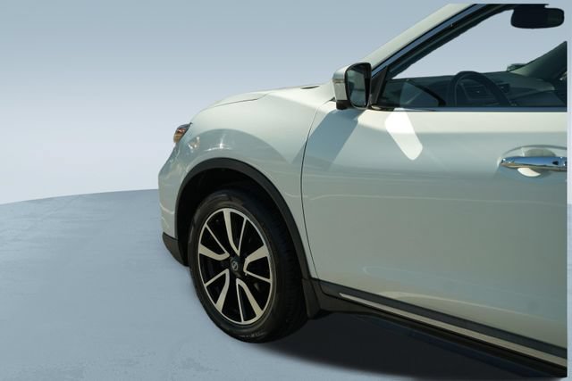 Used 2019 Nissan Rogue SL w/ Premium Package AWD/4WD image 40
