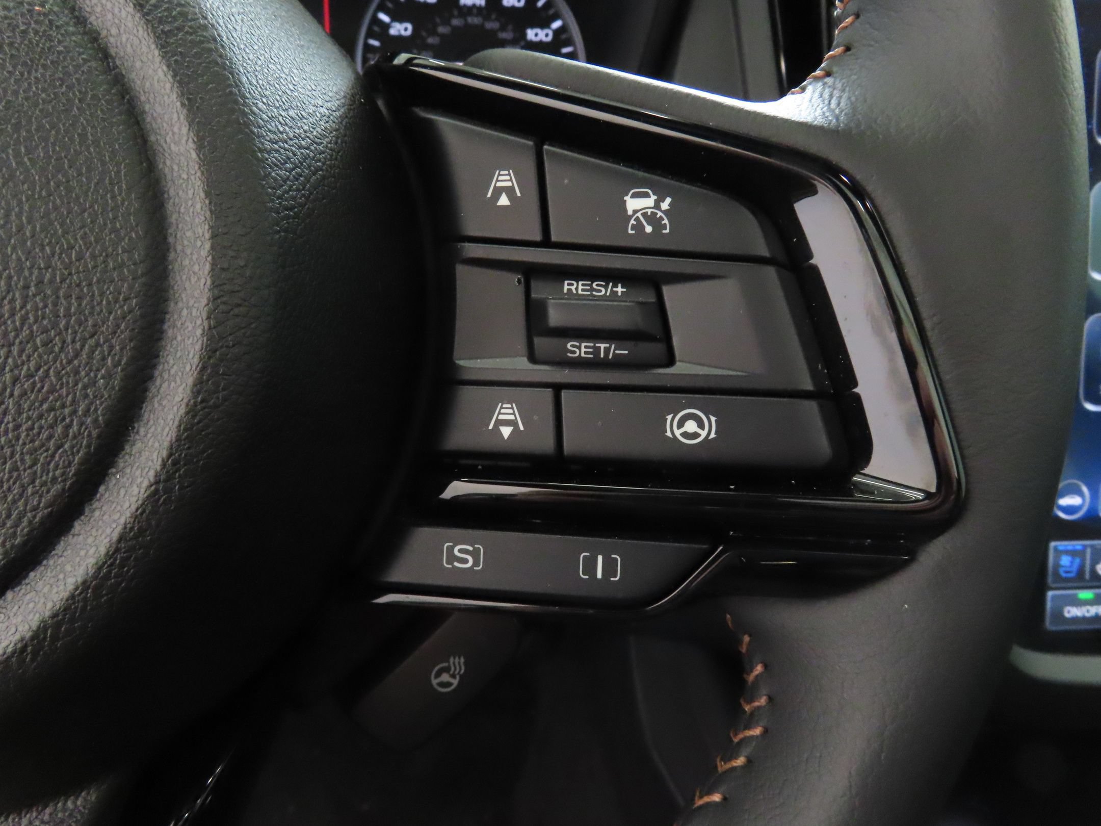 Used 2026 Subaru Forester Touring AWD/4WD image 14